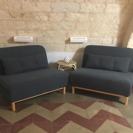 Flos Bari Kültér fotó